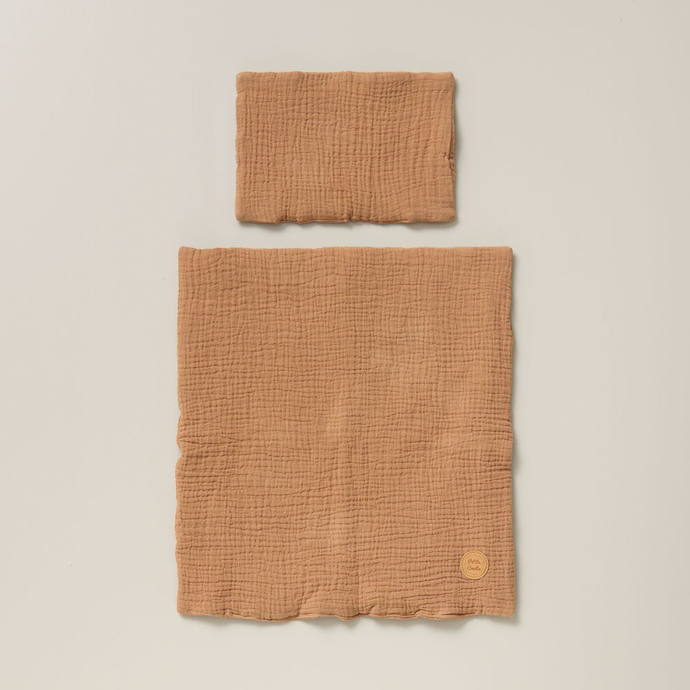 LINGE DE LIT POUR POUPÉE « COLOMBE » | CARAMEL