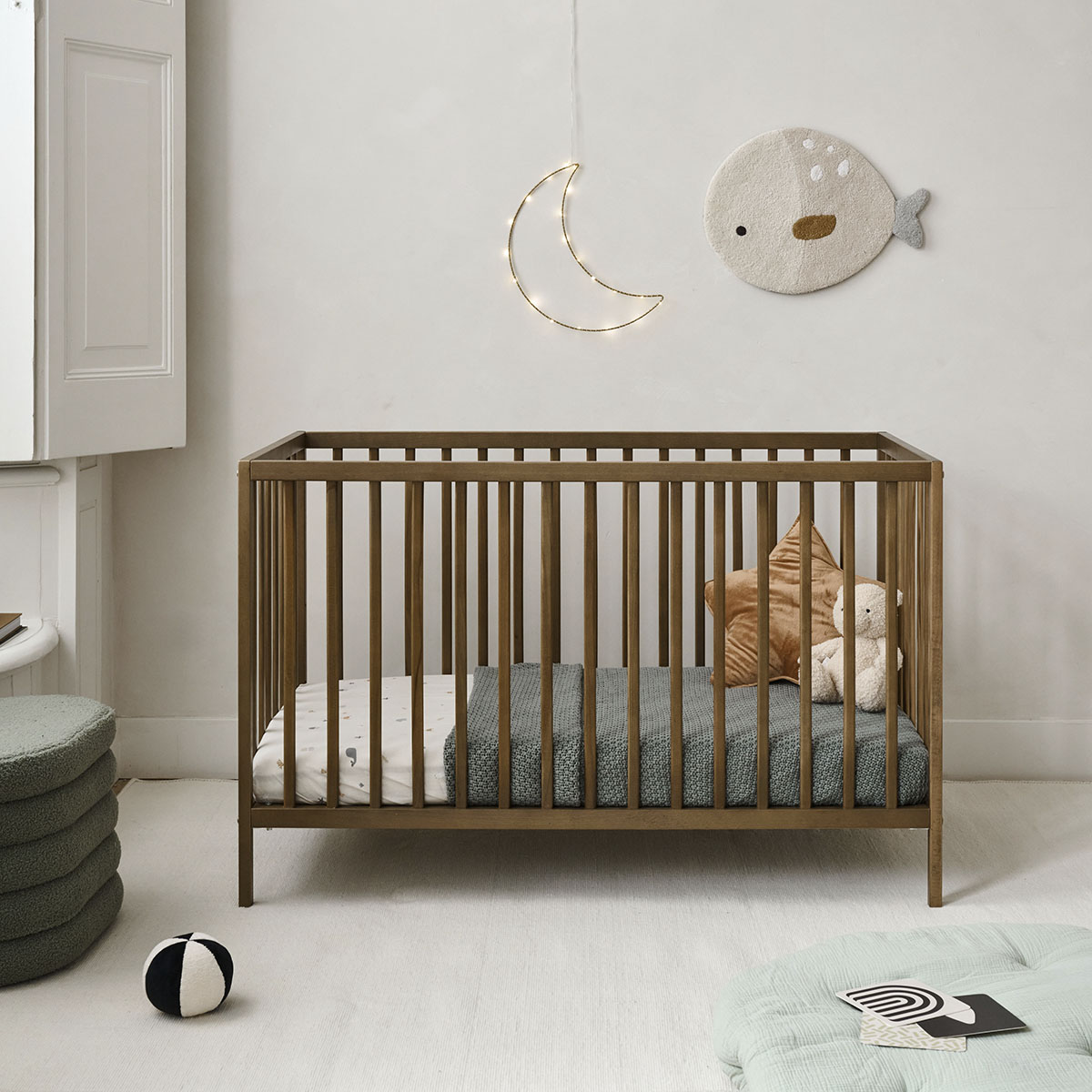 Petite Amélie Lit bébé évolutif en bois de hêtre | 60x120 cm | Cocoa | Trois hauteurs de sommier (Petite Amélie) - Image 2