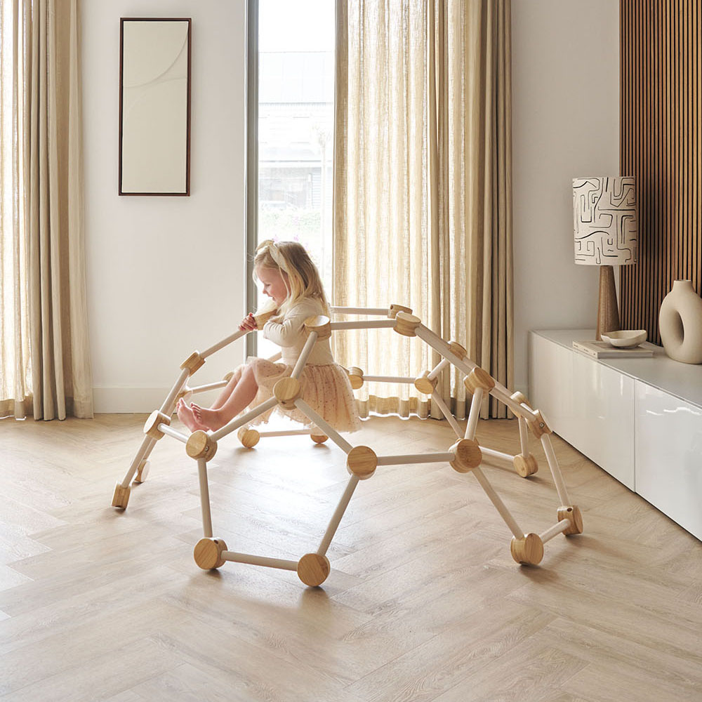 Petite Amélie | Dôme d'escalade Igloo | Bambou durable | Bois et blanc | 150x60 cm | Structure de jeu robuste pour enfants pour le jardin et maison (Petite Amélie) - Image 3