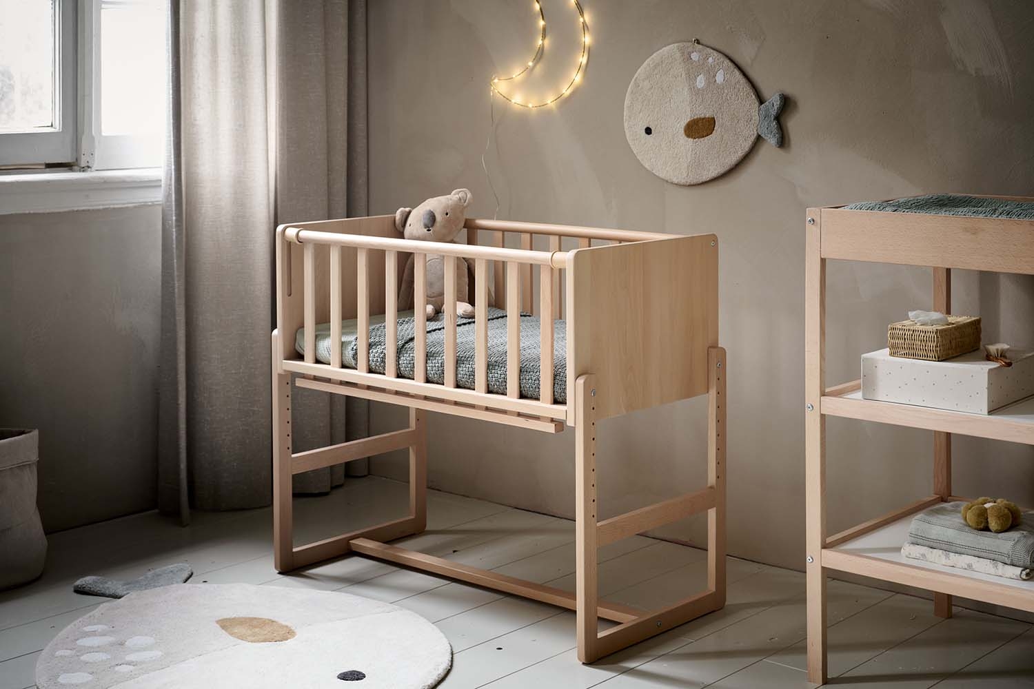 Petite Amélie Table à langer Hêtre | Bois massif et MDF | Blanc et Naturel | 76,4x56,4x95,4 cm (Petite Amélie) - Image 4