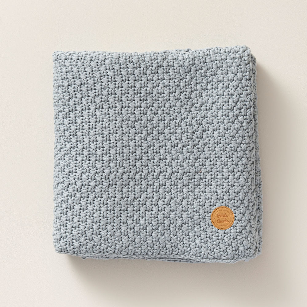 https://www.petiteamelie.fr/media/catalog/product/c/o/coton_bio_couverture_enfant_gris_100x150_petite_amelie.jpg