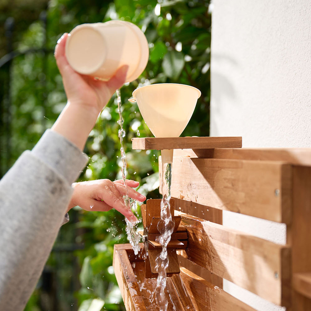 Petite Amélie | Cuisine extérieure enfant Provence | Bois FSC résistant aux intempéries | 2 bacs profonds | Toboggans | Cuisine ludique (Petite Amélie) - Image 8