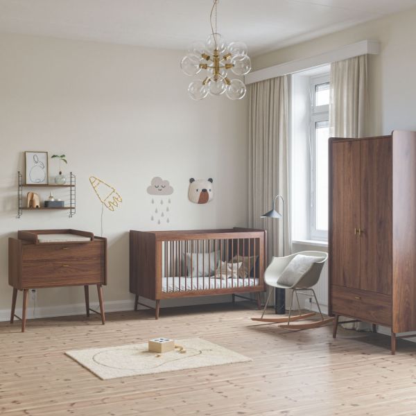 CHAMBRE BÉBÉ ÉVOLUTIVE «ROSEAU» 3 PIÈCES | LIT ÉVOLUTIF, COMMODE ET ARMOIRE | NOYER