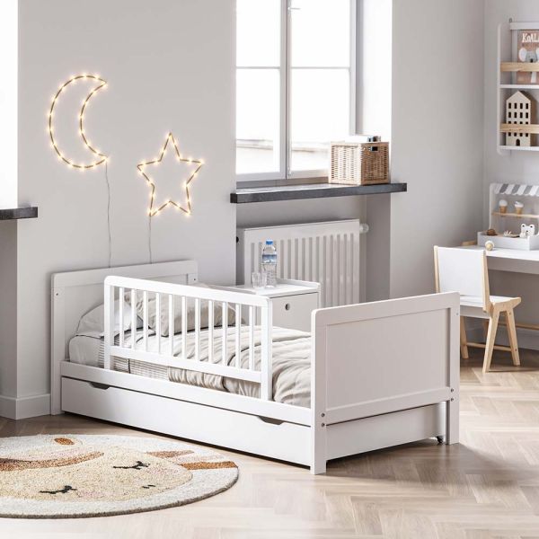 Lit enfant Borgarnes avec Barrière Anti-Chute et 2 Tiroirs Pin 90 x 200 cm  Blanc [en.casa]