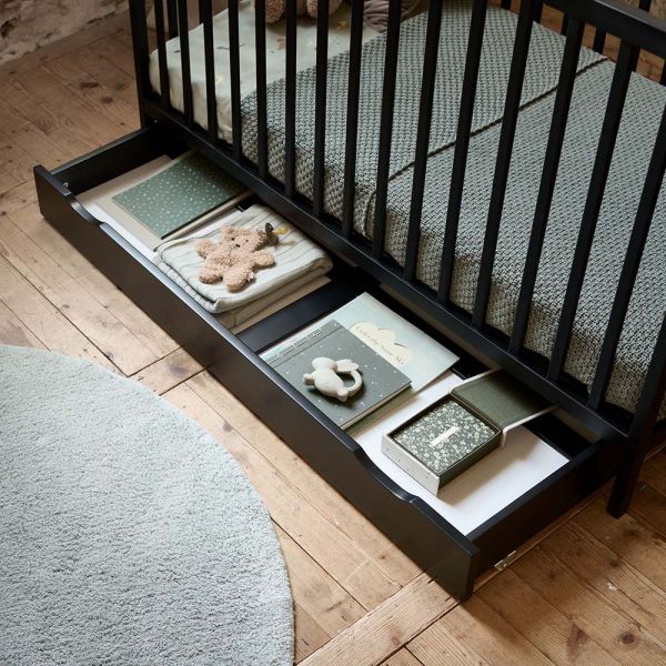 Rangement sous lit bébé 60x120 cm en bois et noir par Petite Amélie