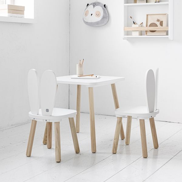 ensemble table chaises lapin bois blanc Petite Amélie