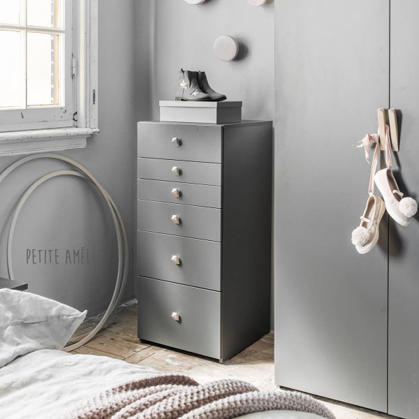 Commode grise avec tiroirs Lorée de Petite Amélie