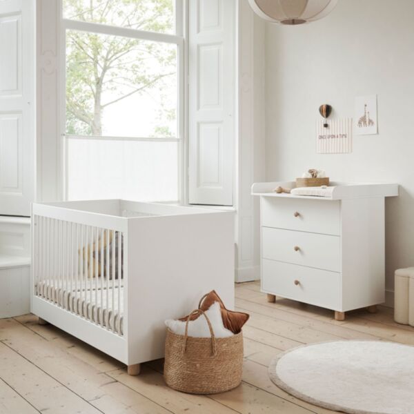 Chambre bébé évolutive «Bocca Nova» 2 éléments | Lit évolutif et commode | Blanc