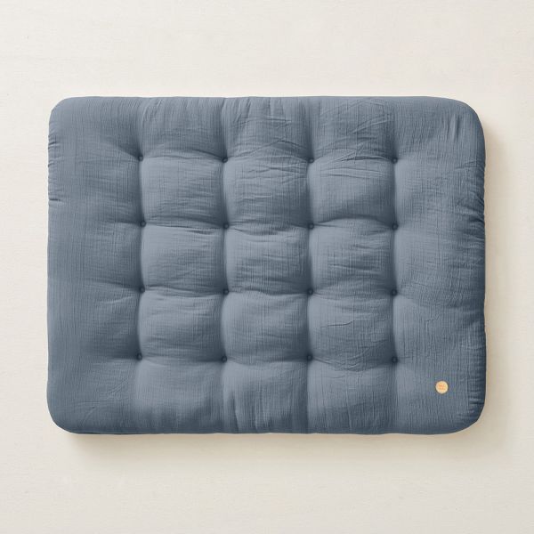 tapis de jeu bebe gaze de coton bleu fonce 85x110 Petite Amélie