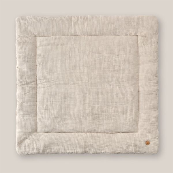 Tapis pour parc bébé en beige 95 x 95 en coton biologique par Petite Amélie