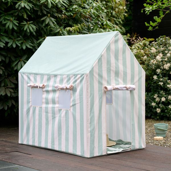 Tente enfant en forme de cabane portable pour le jardin par Petite Amélie