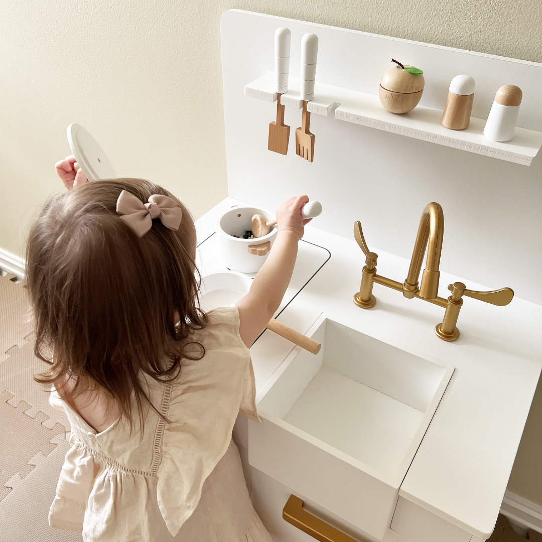 Cuisine pour enfants en bois XXL avec accessoires - Jeux - Jouets Cuisine pour enfants en bois XXL avec accessoires - Jeux - Jouets