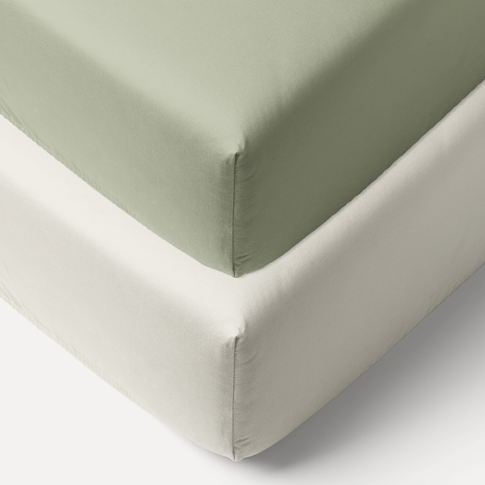 LOT DE 2 DRAPS-HOUSSES EN JERSEY DE COTON BIOLOGIQUE 40/45 X 90 CM | BLANC ET VERT OLIVE