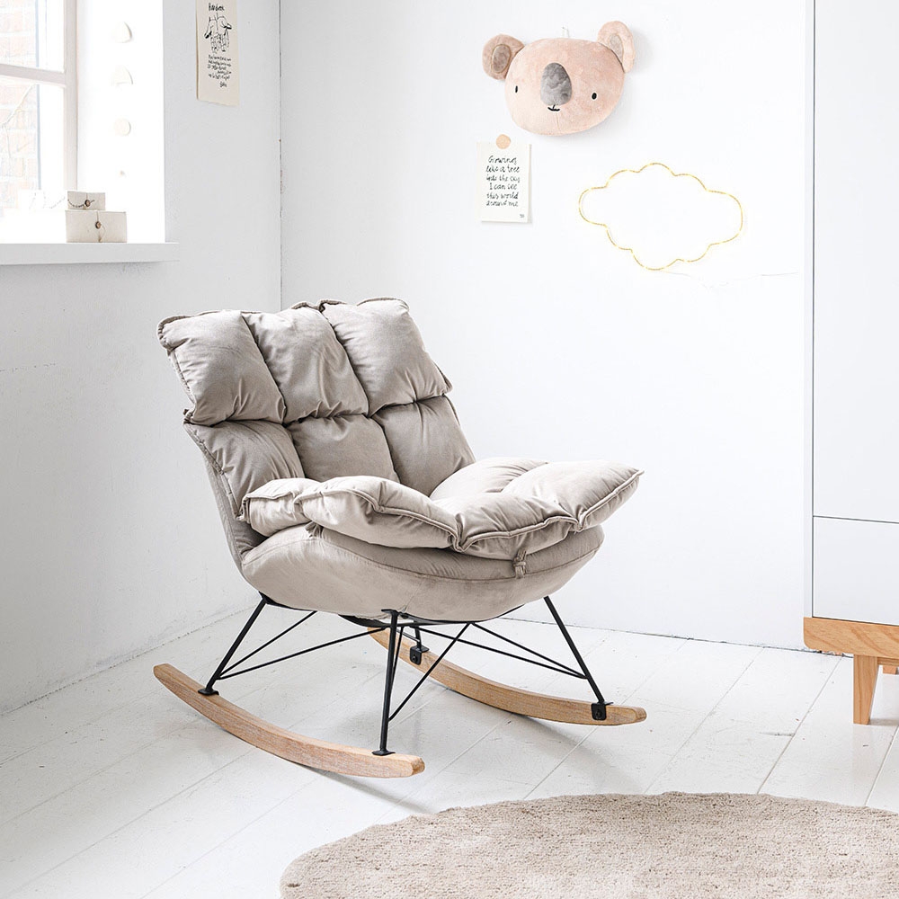 Fauteuil chambre bébé