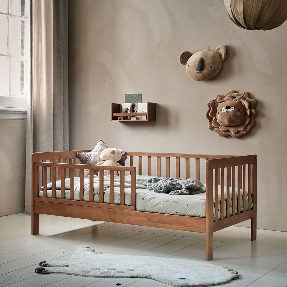 Petite Amélie | Lit enfant Plume | Lit pour tout-petit avec protection antichute | Brun Noyer | 70x140 cm (Petite Amélie) - Image 4