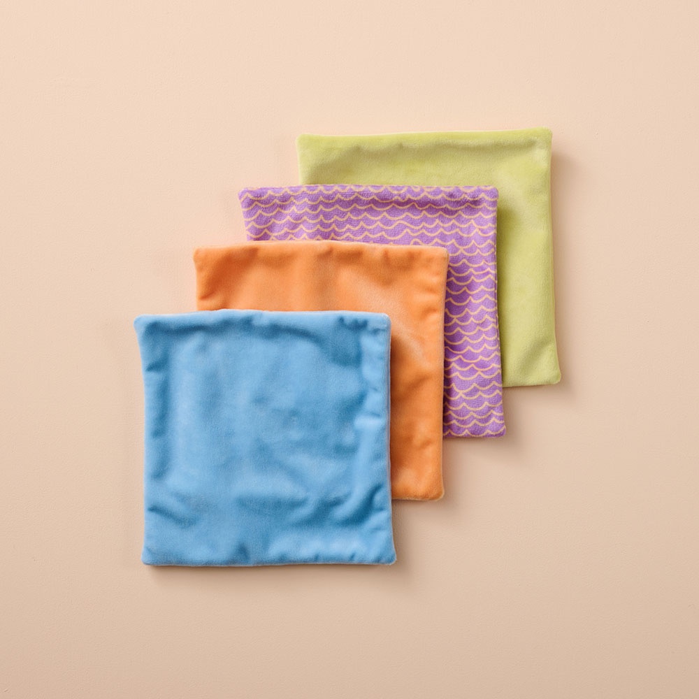 Petite Amélie Coffret de jouets Montessori | Play & Grow | Bois FSC et silicone | 10-12 mois | Kit d'éveil sensoriel pour bébé (Petite Amélie) - Image 6