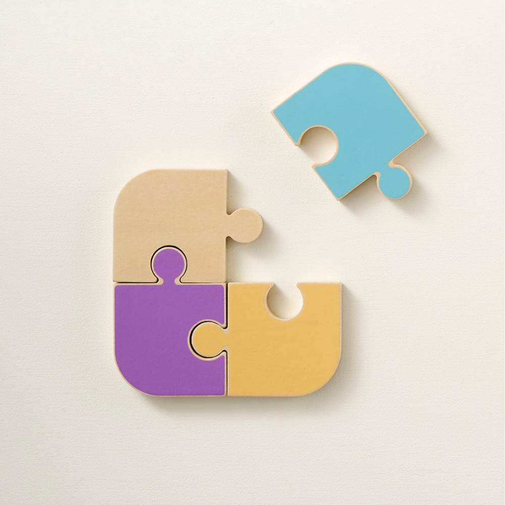 Petite Amélie | Coffret de jouets Montessori | Kit de jeu Play & Grow en bois certifié FSC | Éveil et motricité | 19-21 mois (Petite Amélie) - Image 1