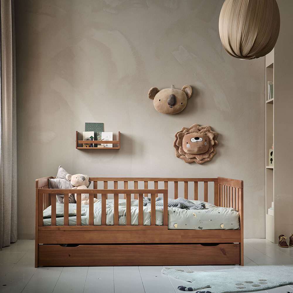 Petite Amélie | Lit enfant Plume | Lit pour tout-petit avec protection antichute | Brun Noyer | 70x140 cm (Petite Amélie) - Image 13