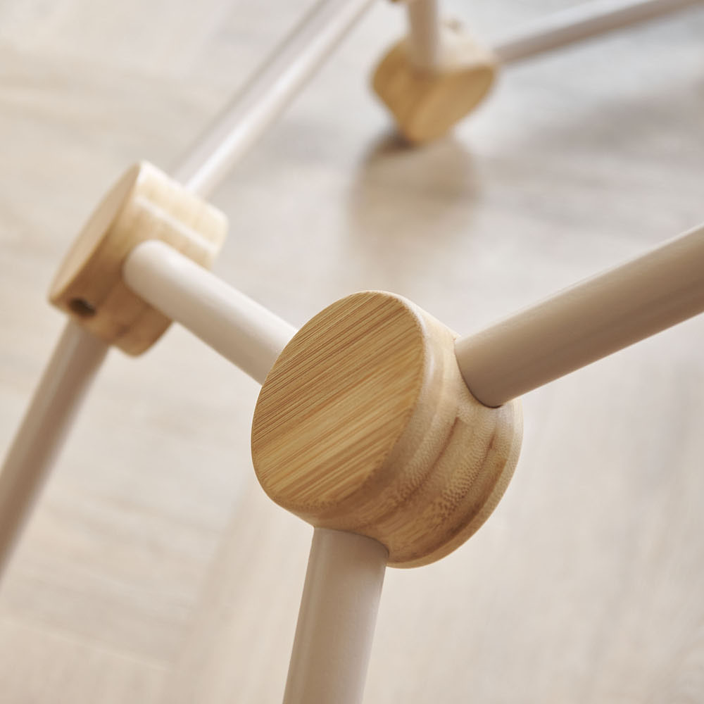 Petite Amélie | Dôme d'escalade Igloo | Bambou durable | Bois et blanc | 150x60 cm | Structure de jeu robuste pour enfants pour le jardin et maison (Petite Amélie) - Image 6