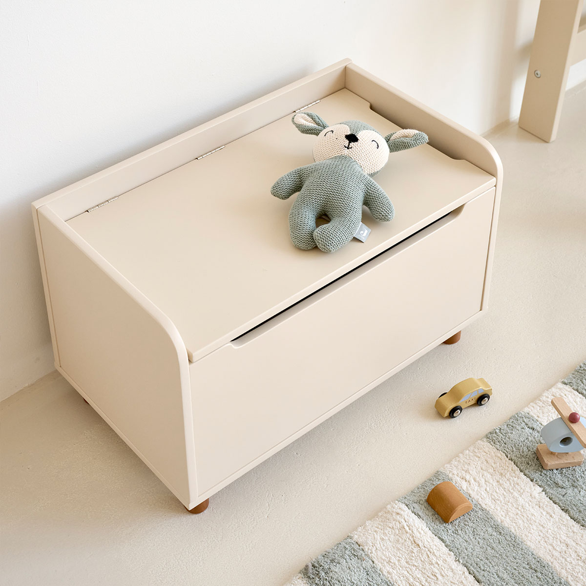 Petite Amélie | Coffre à jouets enfant | Lune | MDF et pin massif | Beige | Rangement robuste pour chambre ou salon à la finition naturelle (Petite Amélie) - Image 3