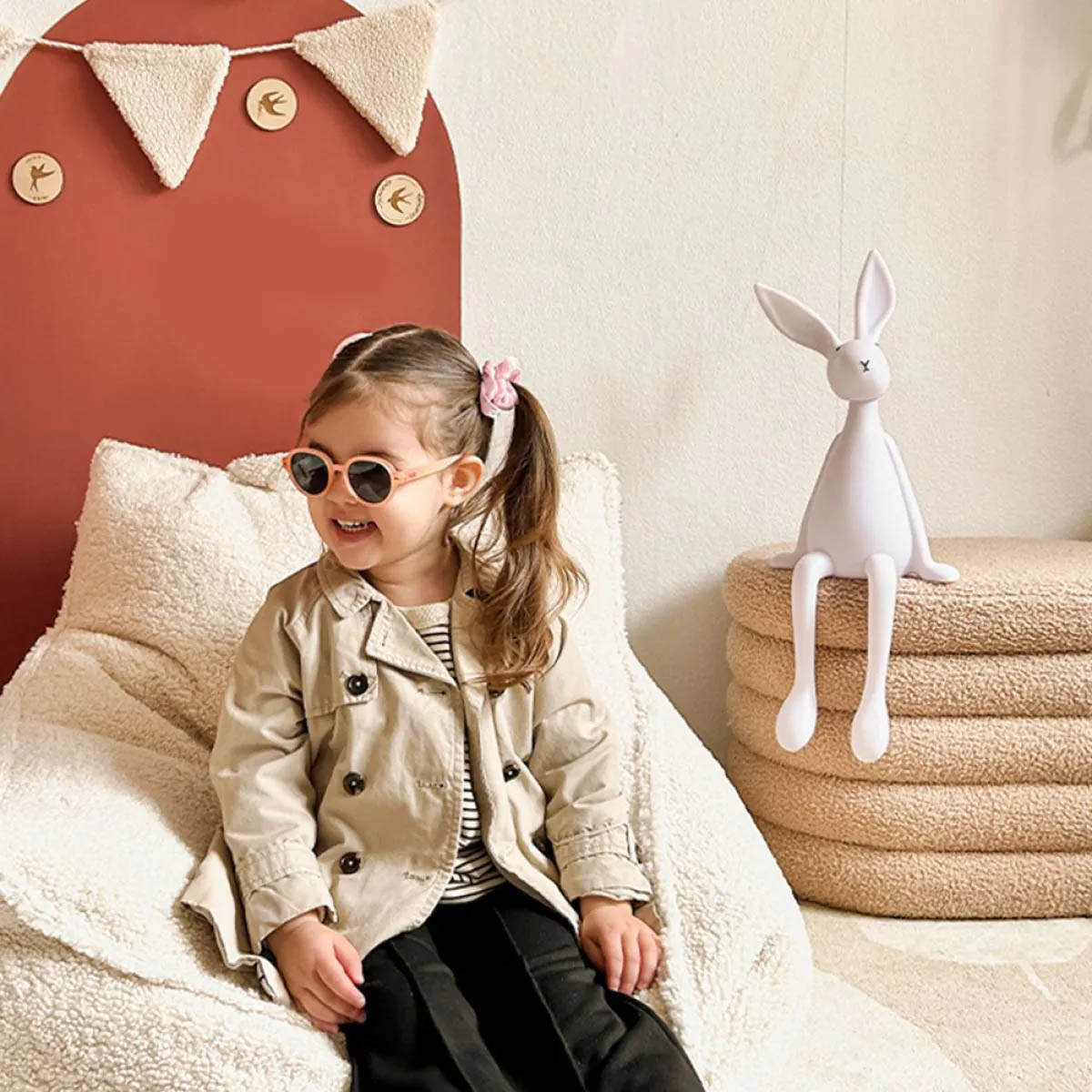 Petite Amélie | Pouf de rangement | Teddy | Marron clair | 30 litres | Pour enfant 3-7 ans (Petite Amélie) - Image 4