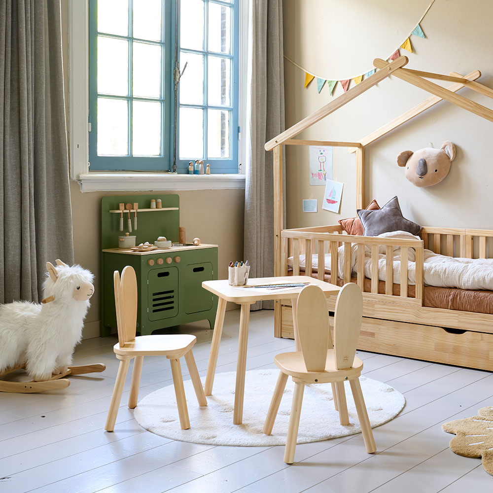 Petite Amélie | Cuisine enfant en bois | Jeu d'imitation Olive | Vert olive et blanc | 13 accessoires inclus pour des heures de créativité (Petite Amélie) - Image 4