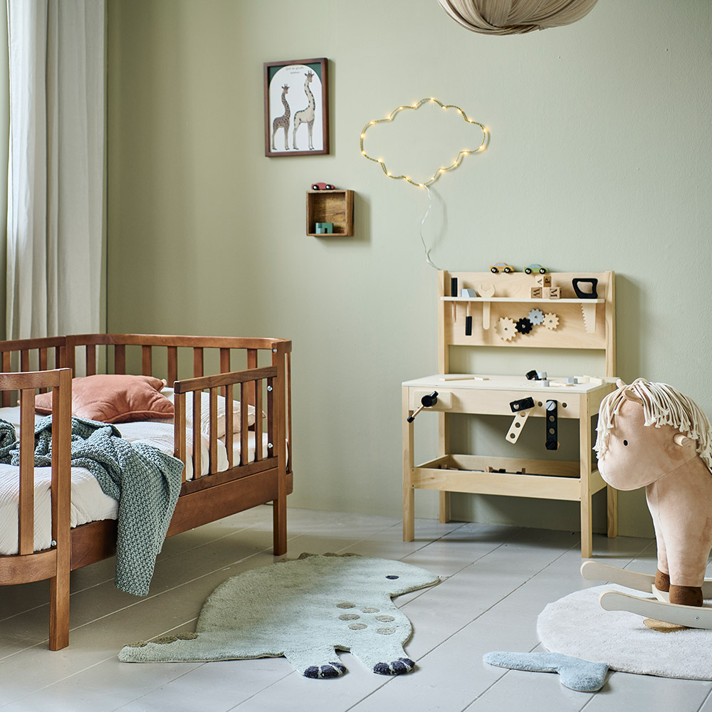 Petite Amélie | Établi pour enfant | Jouet en bois | Noir et gris | 41 accessoires inclus | Hauteur de plan de travail 47 cm (Petite Amélie) - Image 1