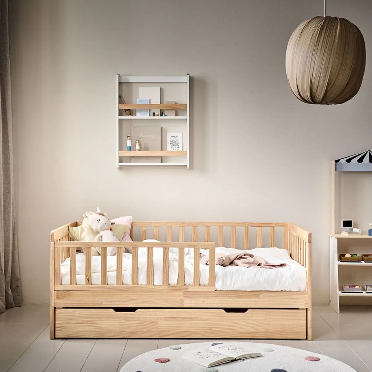 Lits tout-petit en bois naturel Petite Amélie