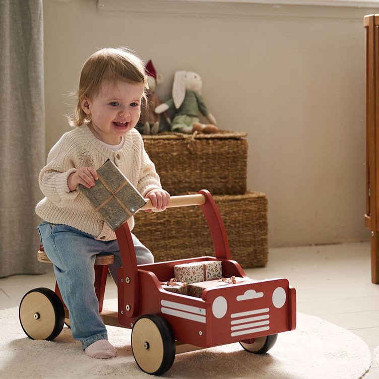 Idées de cadeaux jouets pour enfant de 1 an de Petite Amélie
