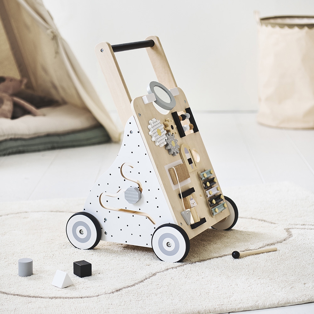 Chariot muti-activités bois bébé par Petite Amélie