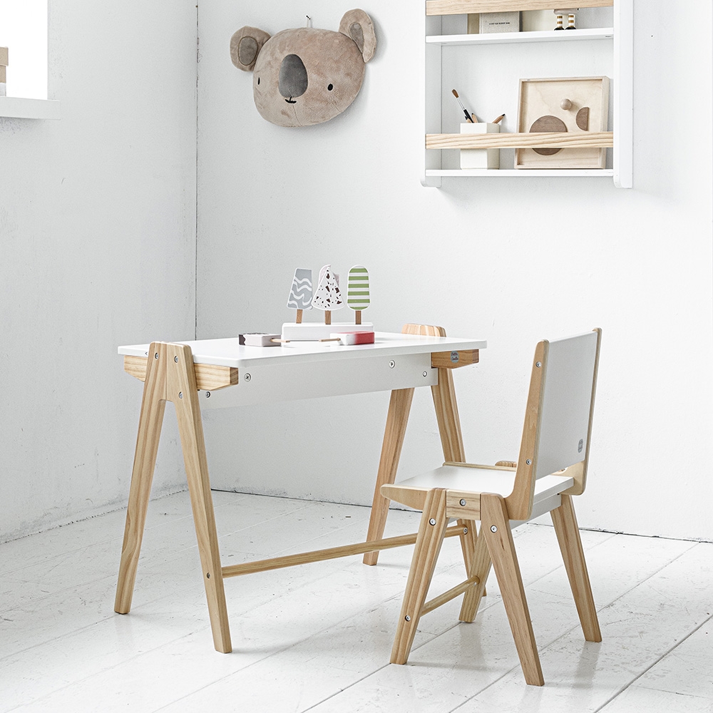 Chaise enfant et table bois et blanc Cerise par Petite Amélie