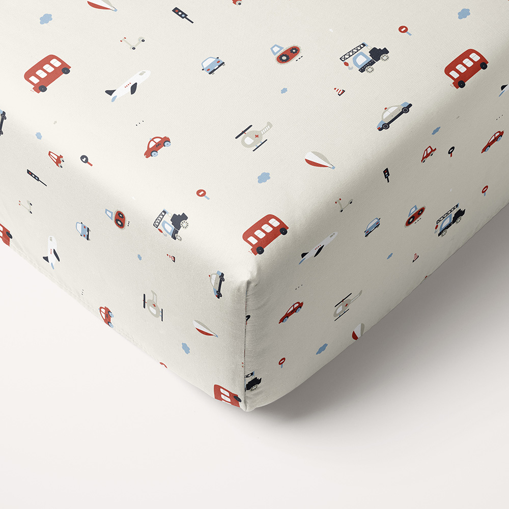 Drap-housse 70x140 en coton avec imprimé véhicules rouges et bleus, idéal pour le lit enfant